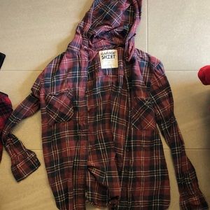 flannel w hoodie attached